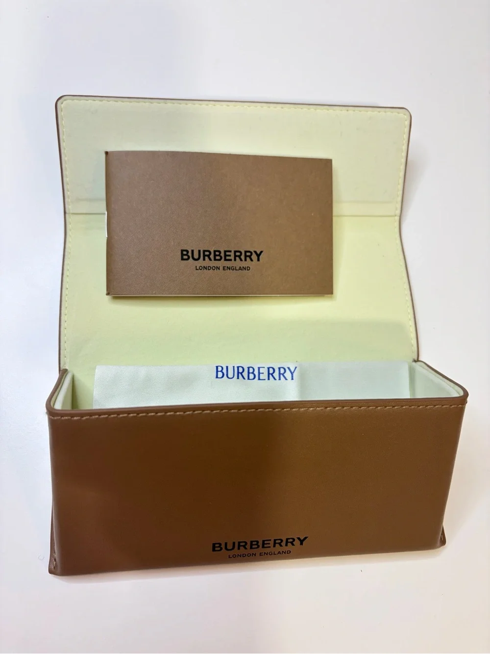 Burberry Leather Sunglasses Case Tan Camel London England Box Dust Bag Set